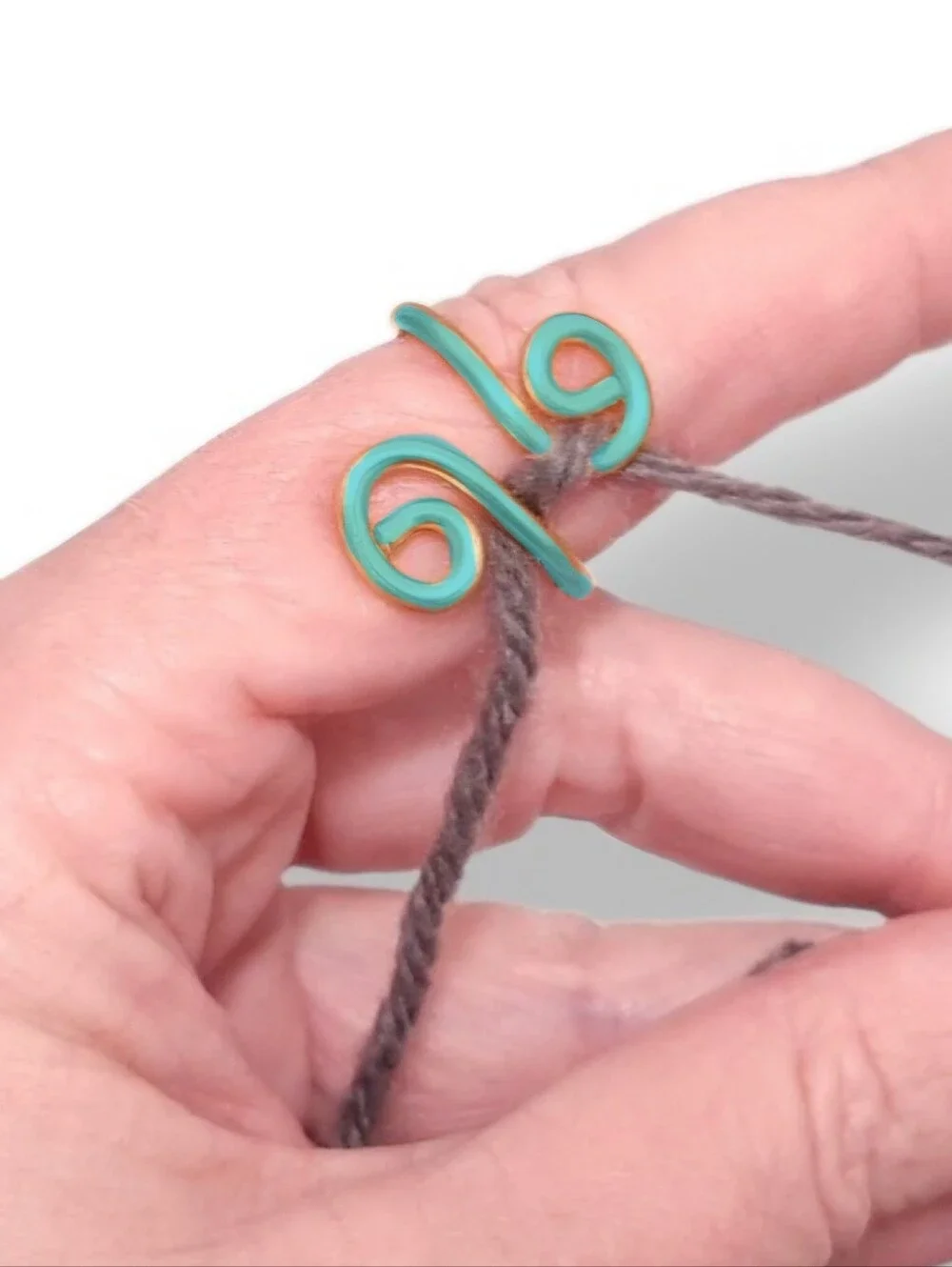 Aluminum Rainbow Wire Wrapped Rings Crochet Yarn Tension Ring 2PCS Adjustable